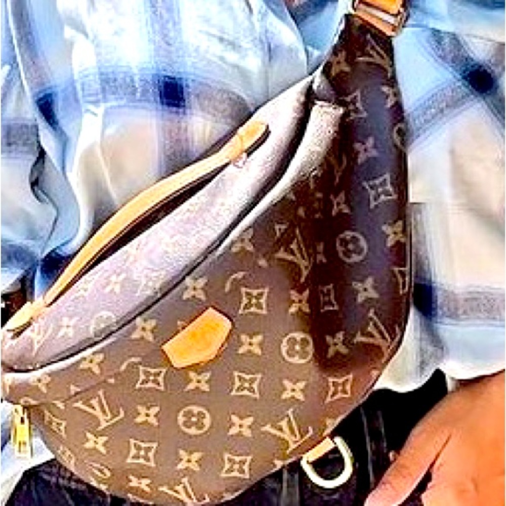 🔥FLASH SALE🔥NWT  Monogram Bumbag -Belt Bag Fanny pack